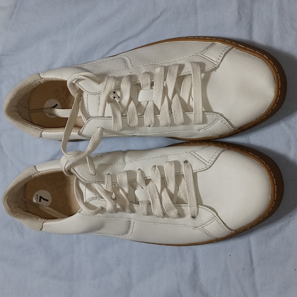 Sorel Womens White Leather Sneakers Size 7 Lace Up Shoes - Picture 2 of 10